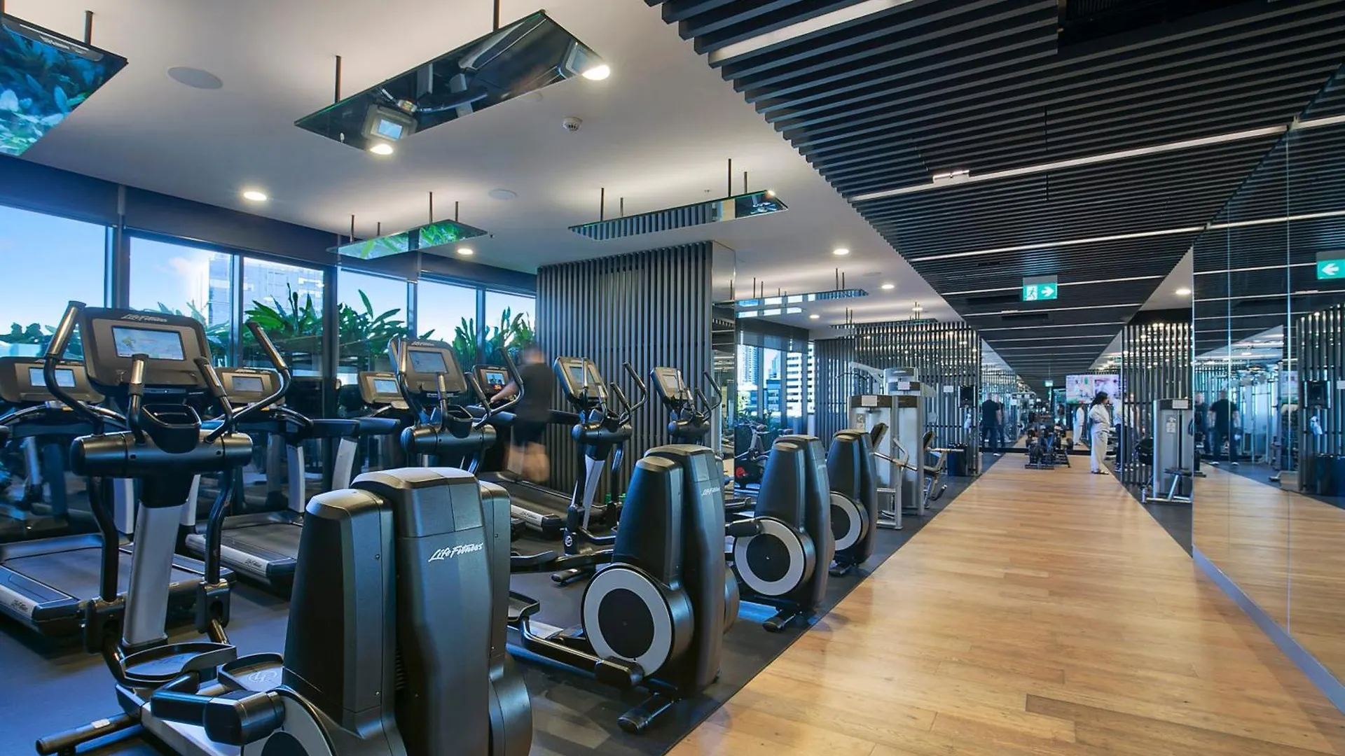 Skyline Serenity Luxury Apt With Free Parking 布里斯班