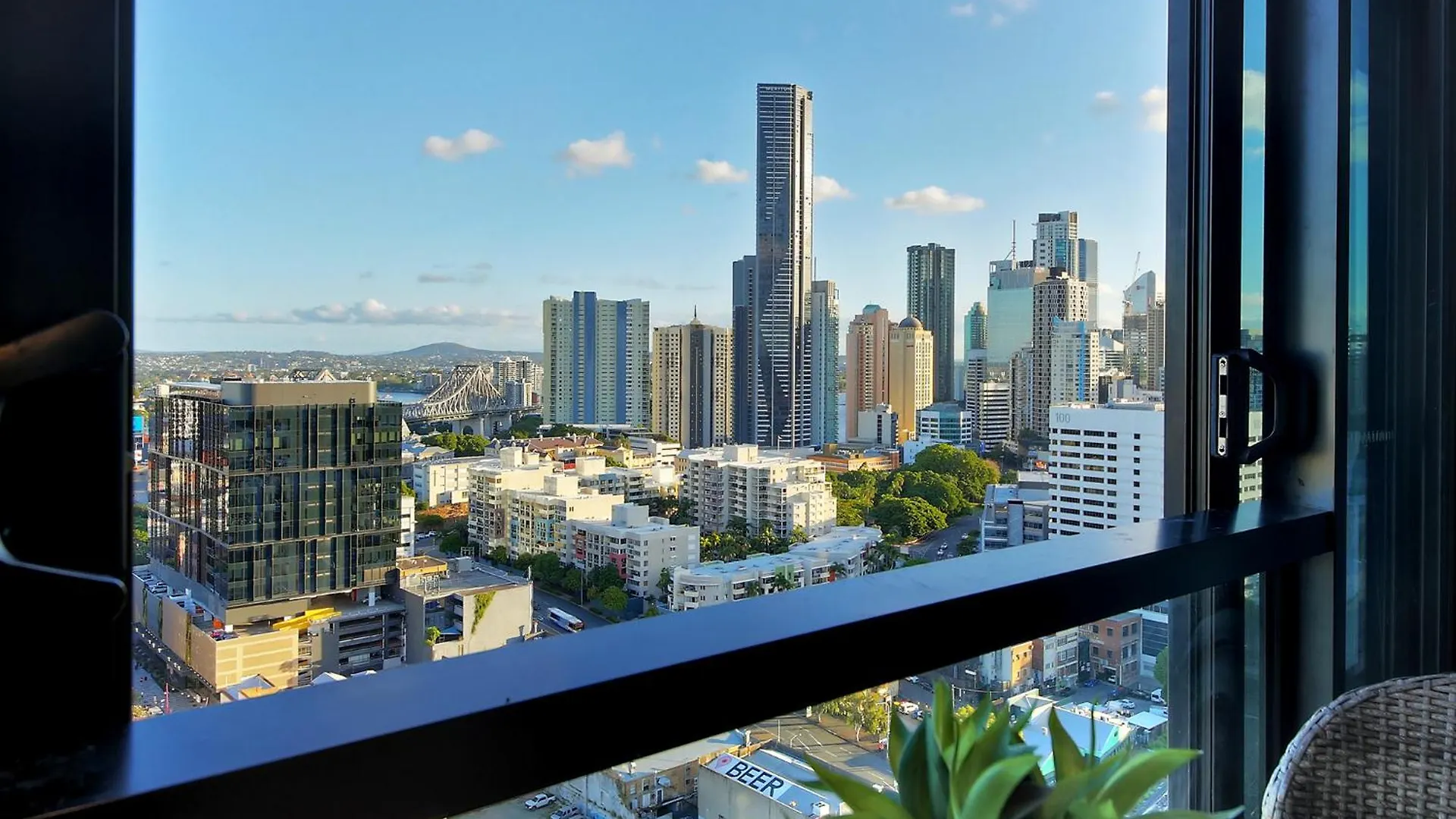 公寓 Skyline Serenity Luxury Apt With Free Parking 布里斯班